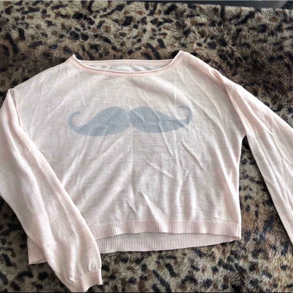 Crop Top Sweater - Picture 3 of 4